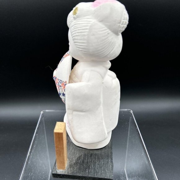 Ceramic Japanese Doll Dressed in Kimono Standing on Wood Platform - Picture 4 of 5